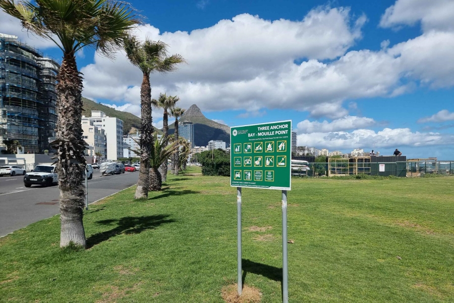 1 Bedroom Property for Sale in Three Anchor Bay Western Cape